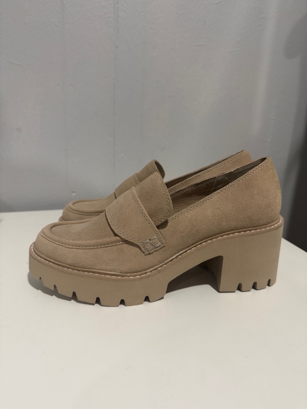 Dolce Vita Beige Suede Chunky-Heel Loafers